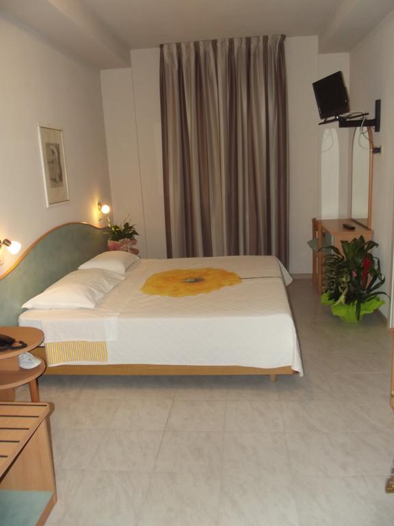 Hotel Piccadilly Montecatini Terme Exterior photo
